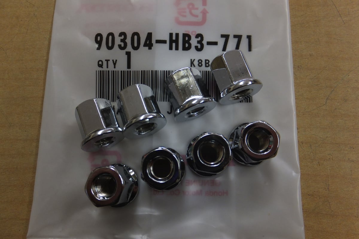 ♪ジェイド250/JADE250（MC23）/純正マフラー純正エキパイのフランジ