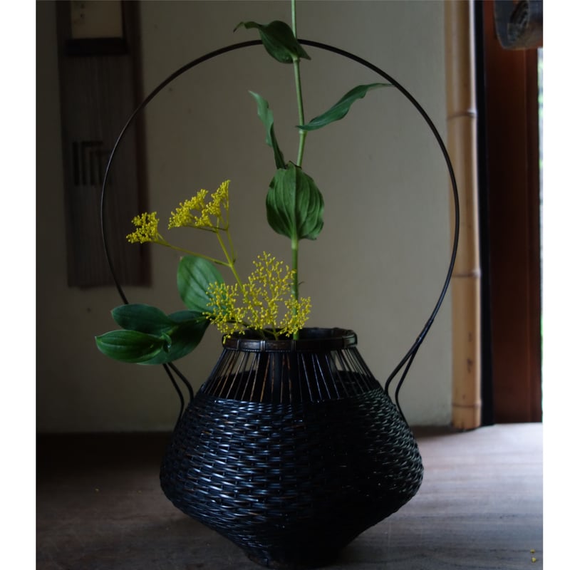 Yoshimichi Yoshida 吉田佳道 手付竹籠 黒松葉 | g's gallery