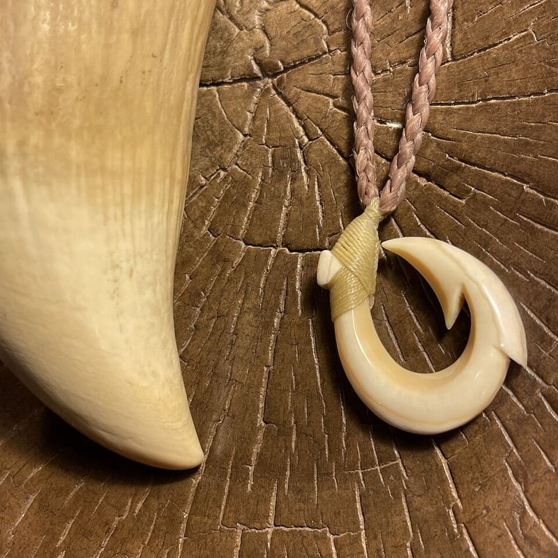 鯨歯HOOK WL-87 | Ocean's Bone Carvings