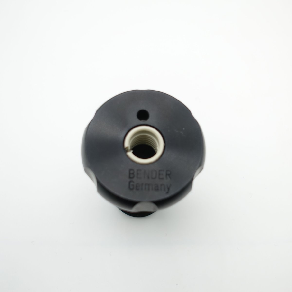 Vc エンドピンパーツ】BENDER ソケット | 文京楽器オンラインストア