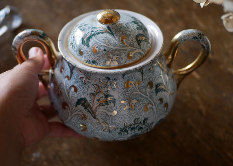 フランスアンティーク クレイユモントローすずらんmuget MUGUET