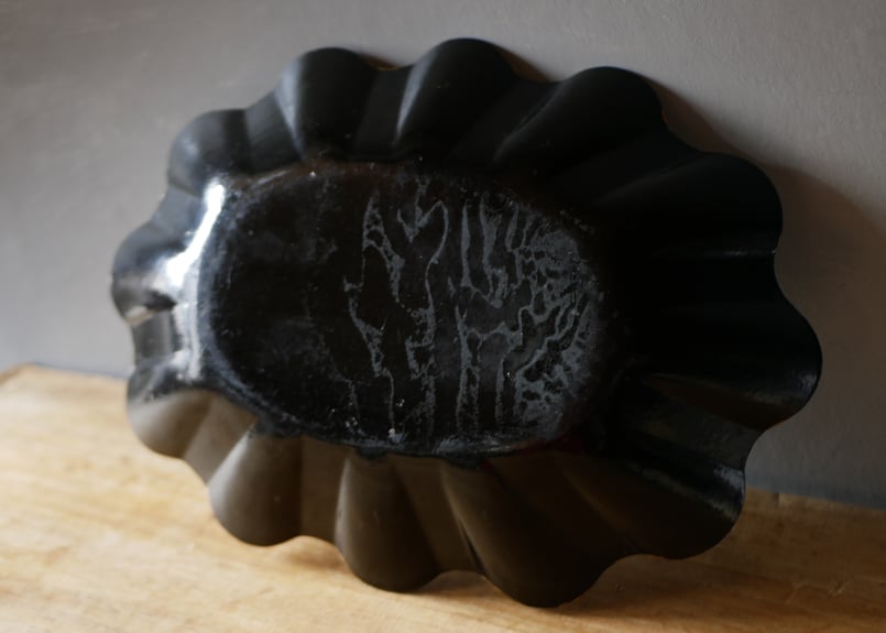 パピエマシェ 花リムの器 金彩 フランスアンティーク ブロカントのある