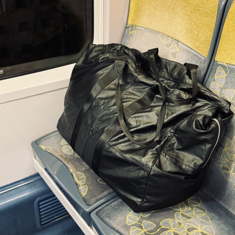 3月末お届け予定分_Fragments of Vintage Leather_Parachut