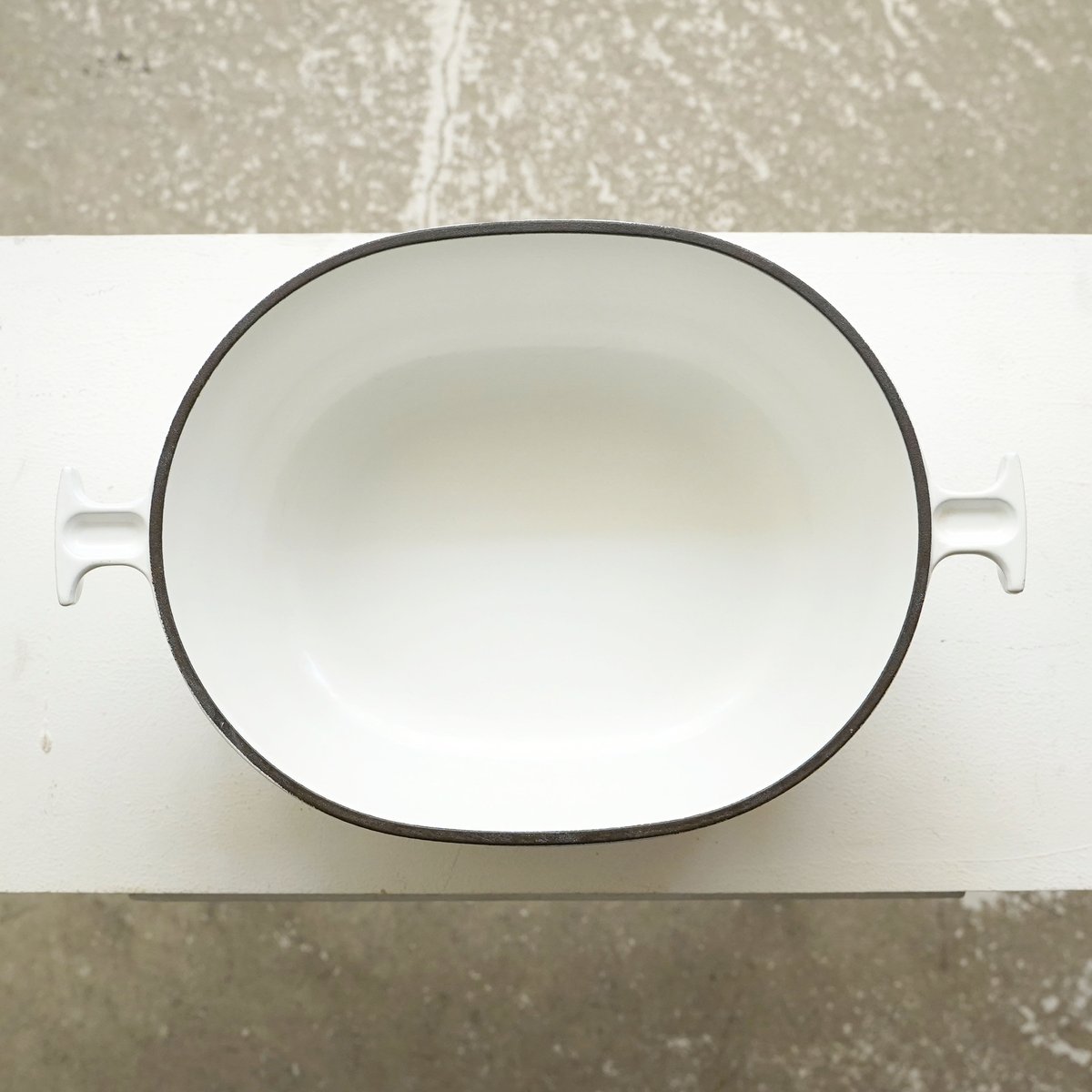 ビンテージ・ル・クルーゼ / ホワイト 25cm(オーバル) | 黄魚