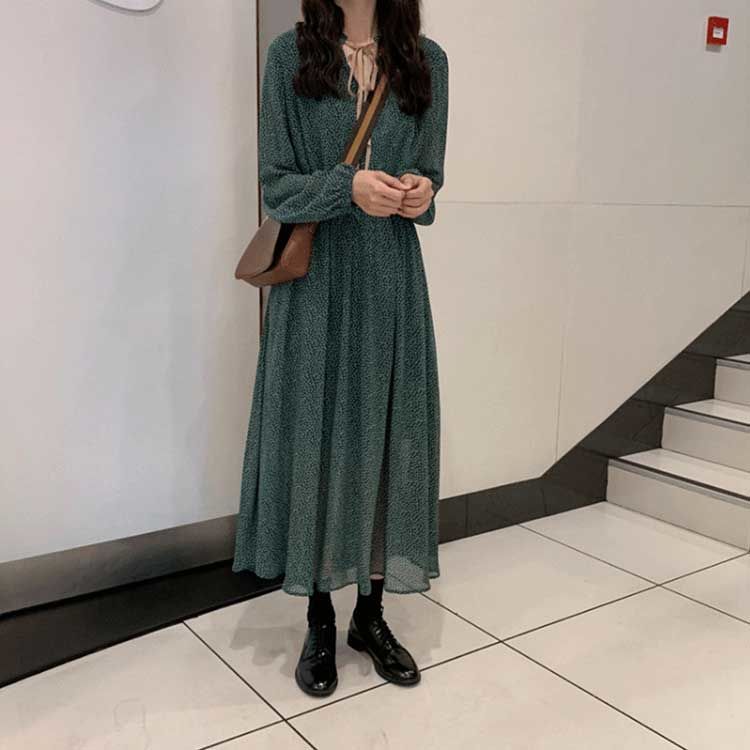 即納】マイクロドット シフォンワンピース グリーン 21815-23 | KISHIKA