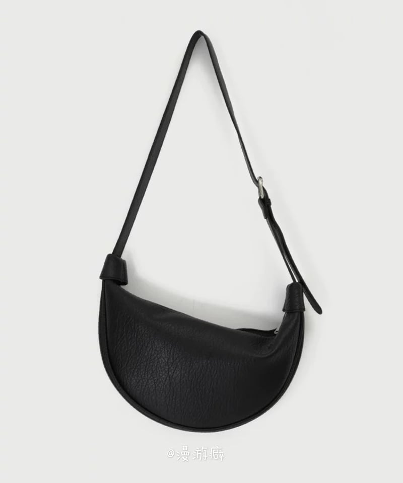 予約販売】PUレザーハーフムーンベルトショルダーバッグ | KISHIKA