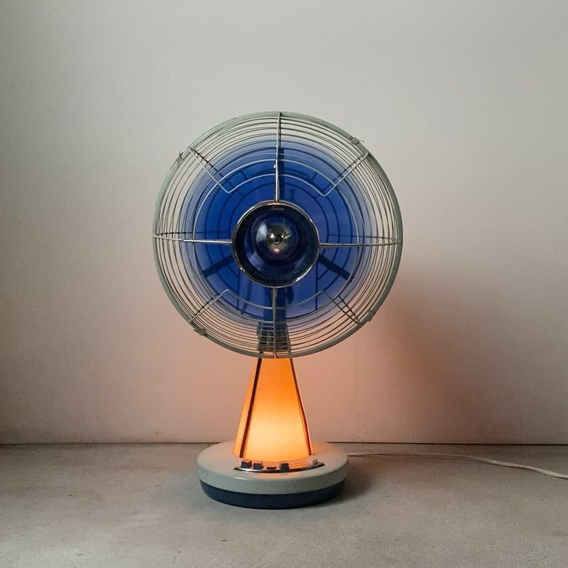 Toshiba 東芝 東京芝浦電気 ヴィンテージ扇風機 ランプ付き 一体型