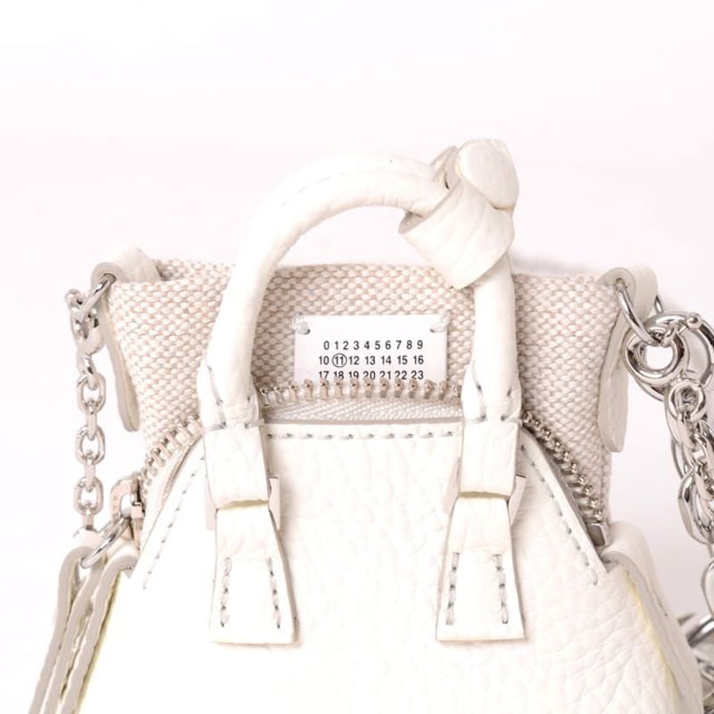メゾン マルジェラ Maison Margiela 5ACクラシックミニチャーム レザー