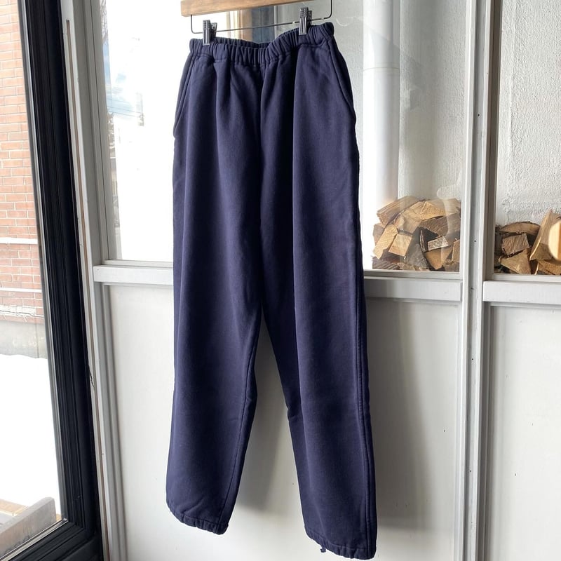 COMOLI コットン吊裏毛 スウェットパンツ | Less Higashikawa