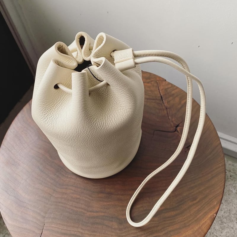 Aeta HAND POUCH (PG41) | Less Higashikawa