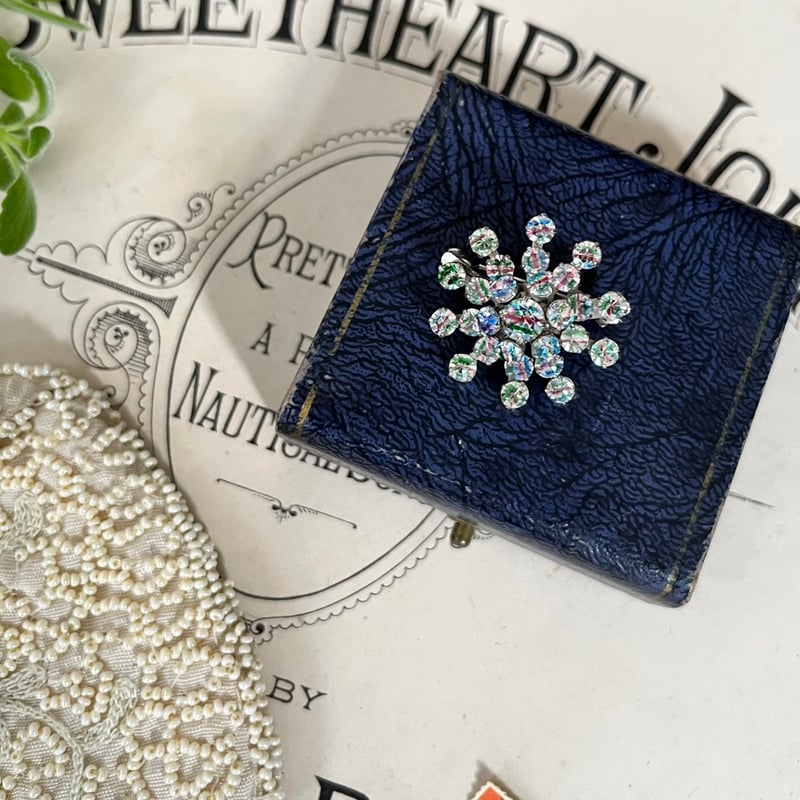 ○ab-427/アイリスガラスの星のブローチ | PISKEY -イギリスのふるい