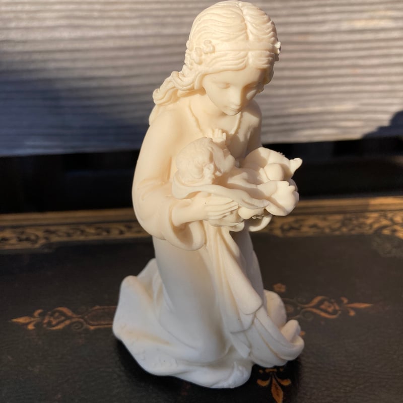 イタリア製アンティークアートドール】聖母マリア像 | ®︎氣占術師おに