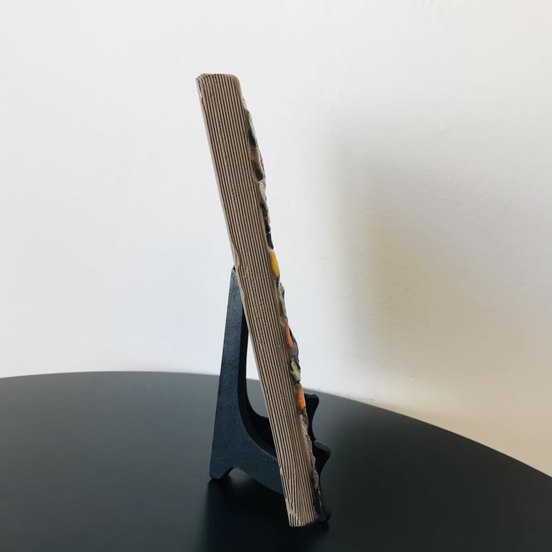 Jie Gantofta》リンゴの木の陶板 【Gabi Citron-Tengborg】