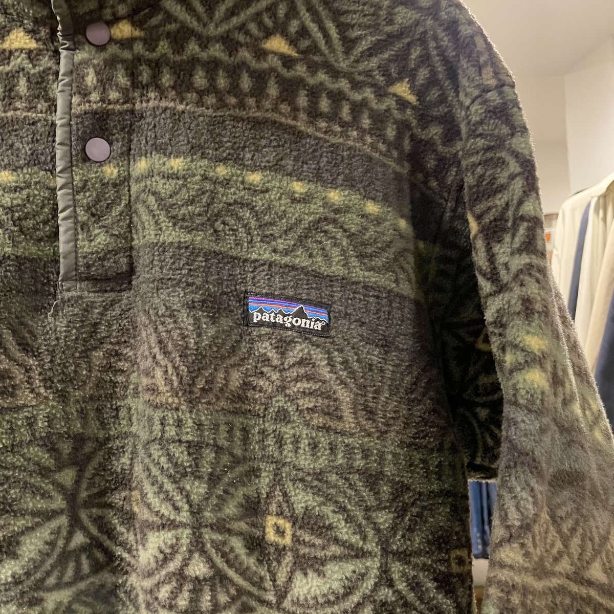 patagonia 総柄 シンチラスナップT XSサイズ パタゴニア (S0397) | DUFF