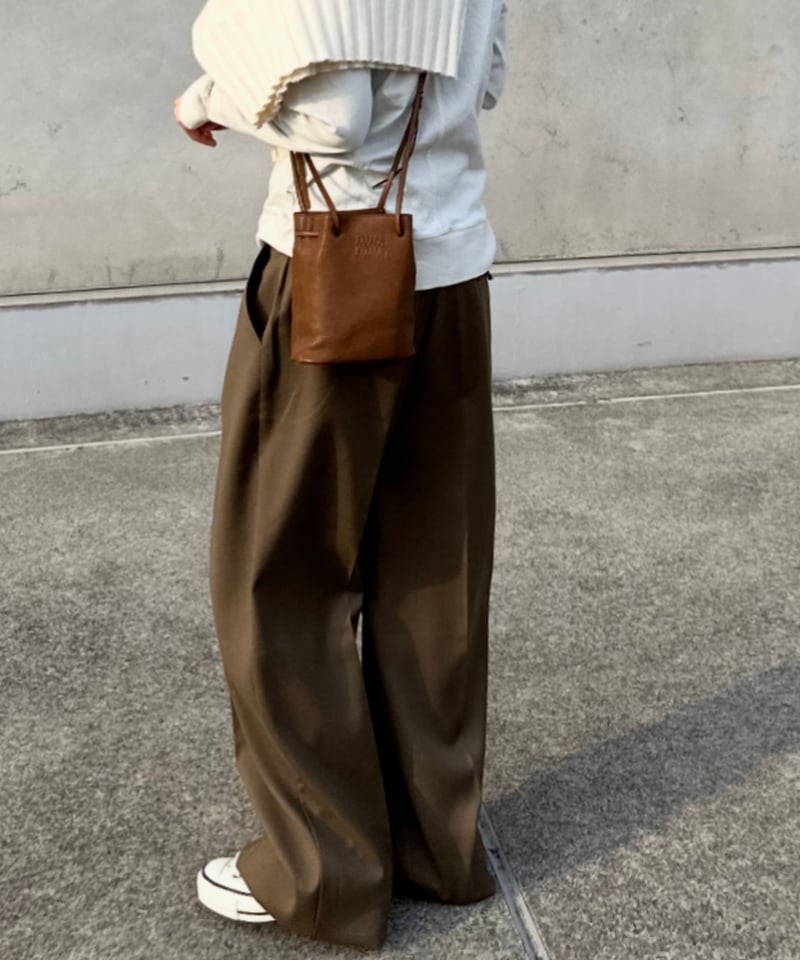 1tuck casual slacks khaki | ok.soon
