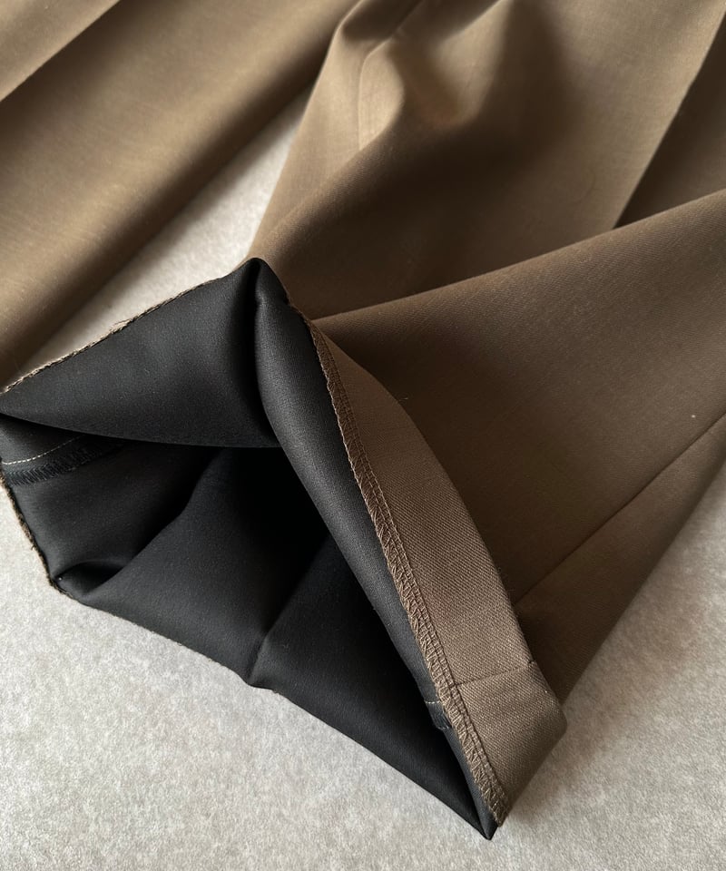 1tuck casual slacks khaki | ok.soon