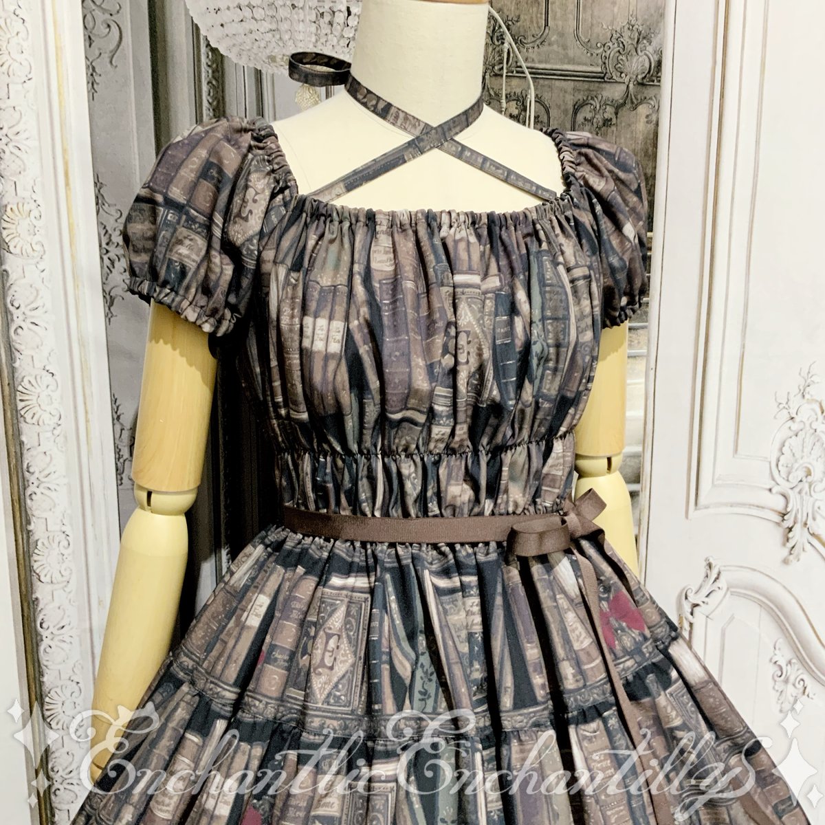 Queen Cat 〜秘密の書斎〜 ワンピース（黒） | Enchantlic Enchant