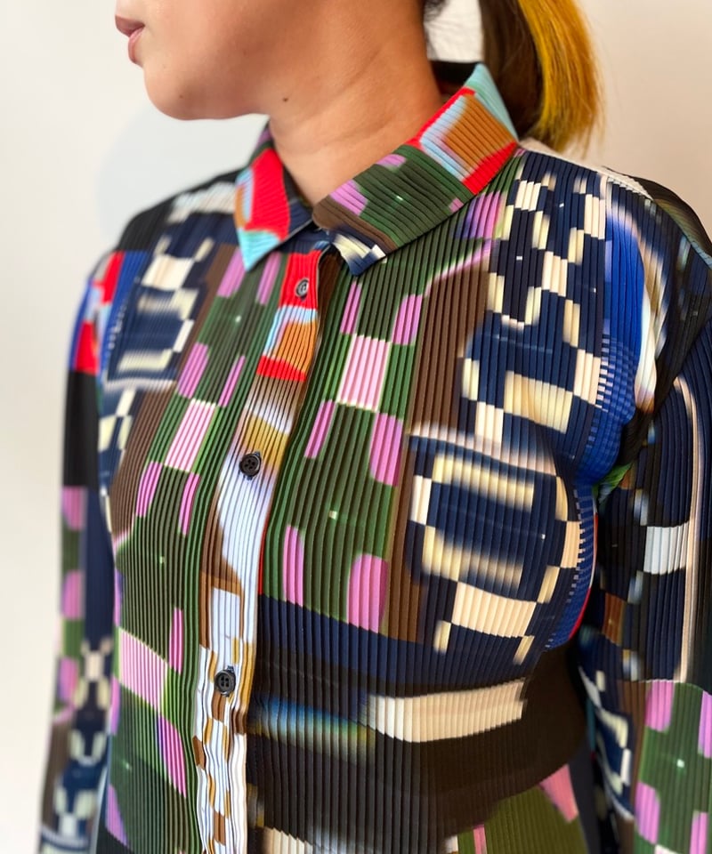 HENRIK VIBSKOV/KNIGHT PLISSE SHIRT/KALEIDSCOPE