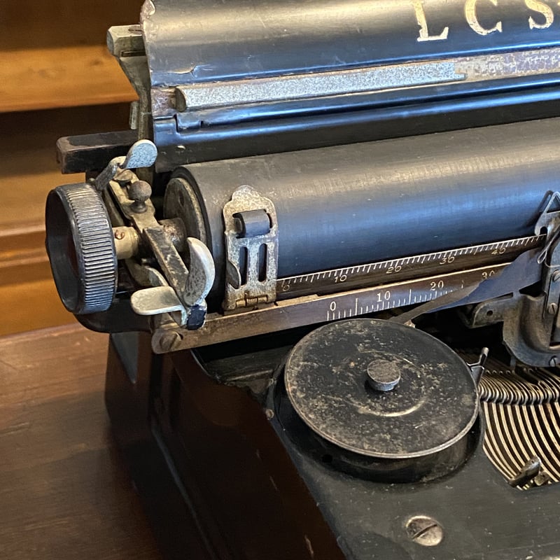 LC Smith ＆ coronaタイプライター | グリーンベアーズカンパニー