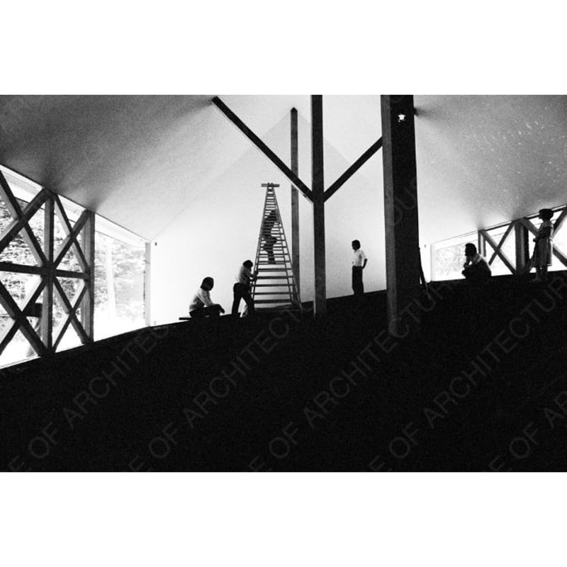 Searching for the Language of a House Architect