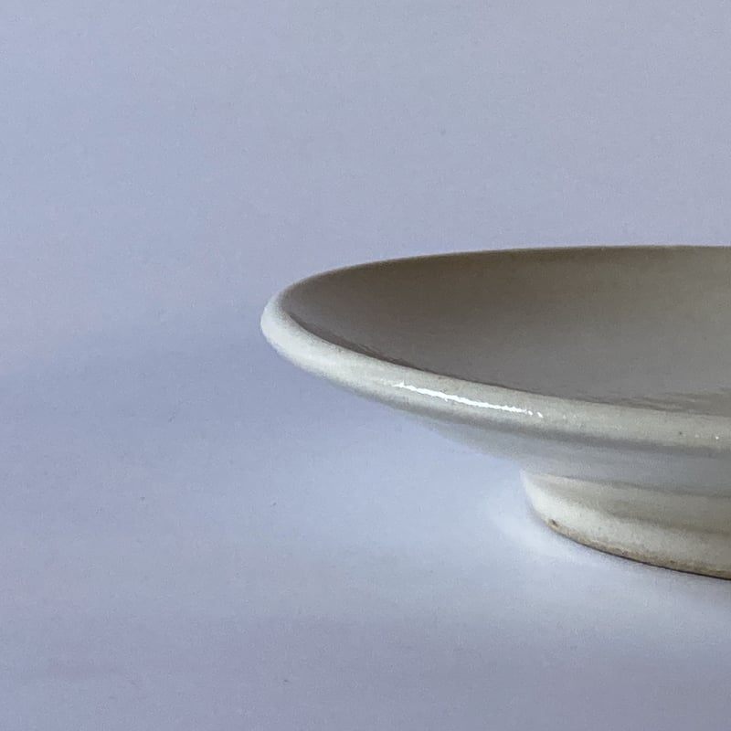 平皿（5寸／約15㎝）白 （04） | 出西窯 on-line STORE