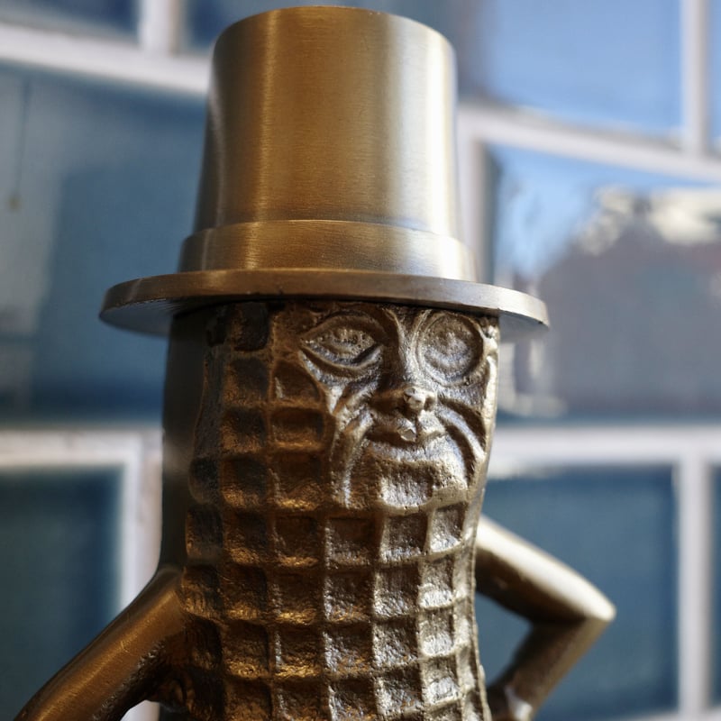 新品 Mr Peanuts ミスターピーナッツ フィギュアドール コインバンク