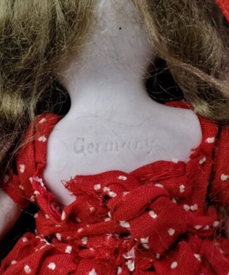 ミニョネット 赤いドレスのビスクドール アンティーク品