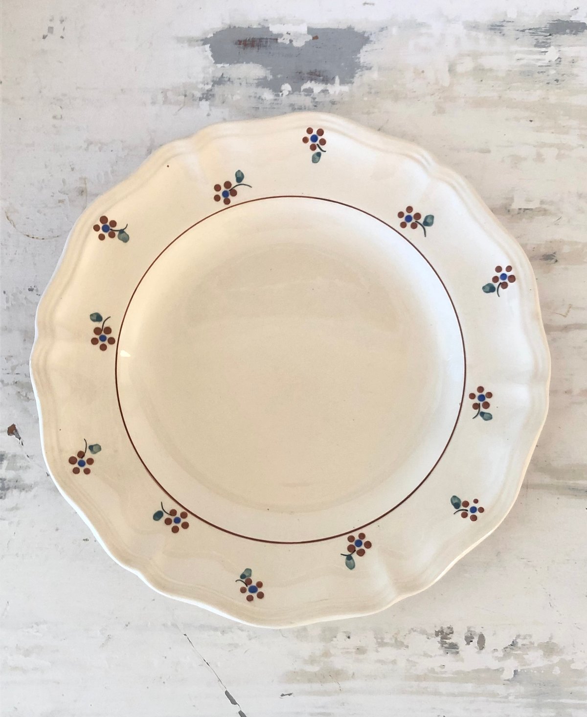 ○ヴィンテージ○プレート○小花○ディゴワンリムサルグミンヌ