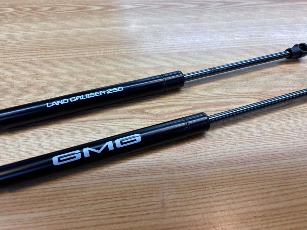 改良版】ランドクルーザー250専用 ボンネットダンパーキット | GMG