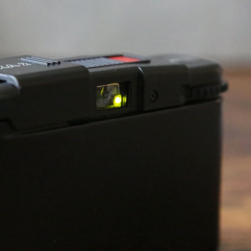 OLYMPUS】 XA2 フィルムカメラ（分解整備済・フラッシュA11付属・no01