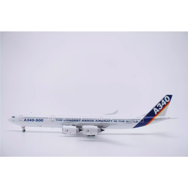 1/400 A340-500 エアバス社 ハウスカラー F-WWTE | ひこーきちゃん