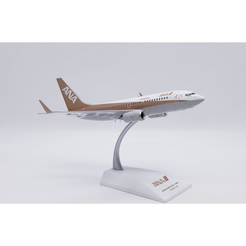 非売品・新商品情報】1/200 737-700 ANA「ゴールドジェット 1号機 特