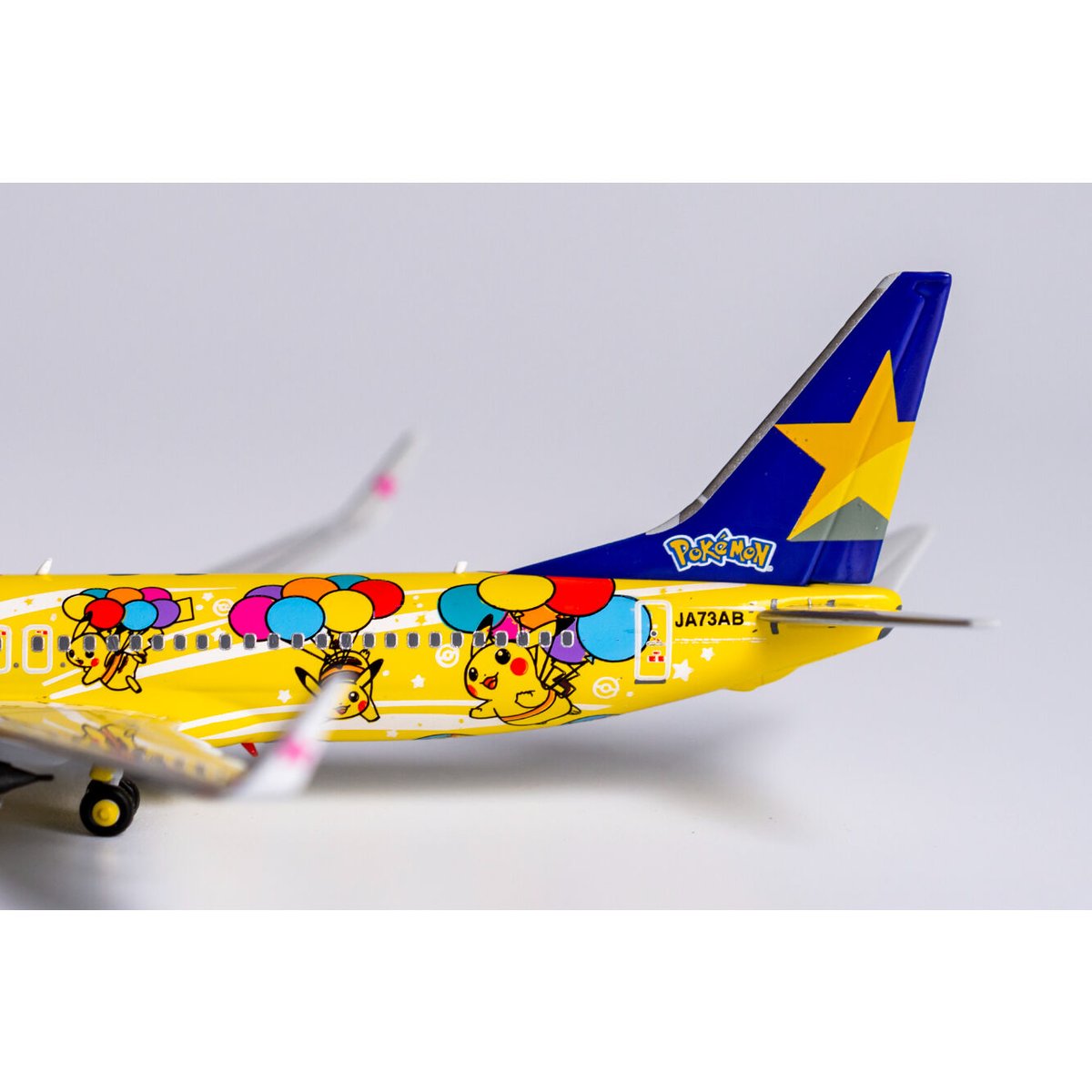 非売品・新商品情報】1/400 737-800/w スカイマーク