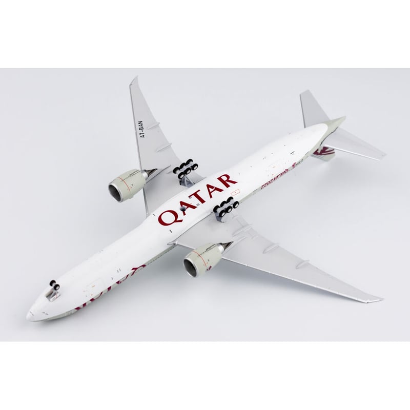 お取り寄せ商品】1/400 777-300ER カタール航空[ワールドカップ・カター
