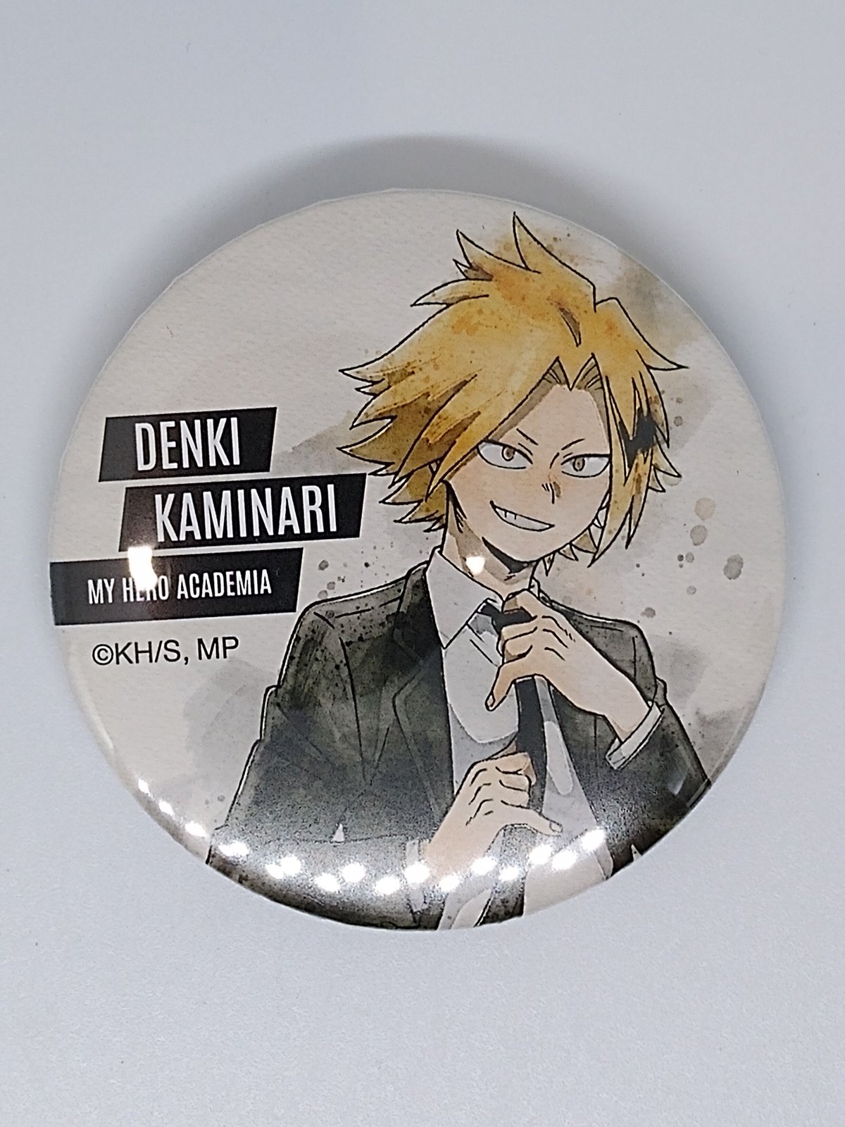 僕のヒーローアカデミア 上鳴 電気 缶バッジ スーツコスチューム