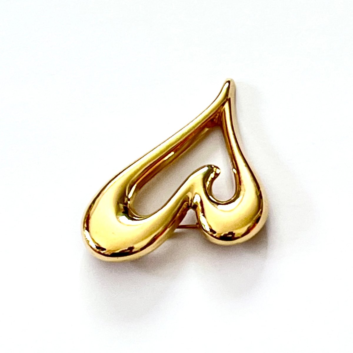 Monet モネ ヴィンテージ ハート形 ブローチ ゴールドトーン | ルゴワ屋