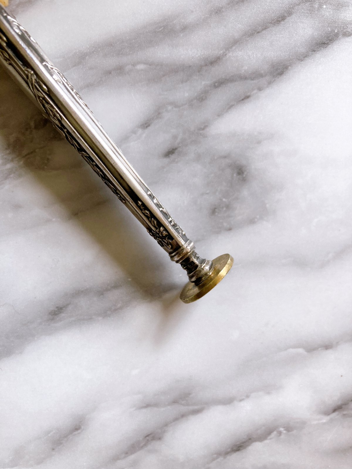 フランスアンティーク シーリングスタンプ・小さなヤドリギ・シルバー