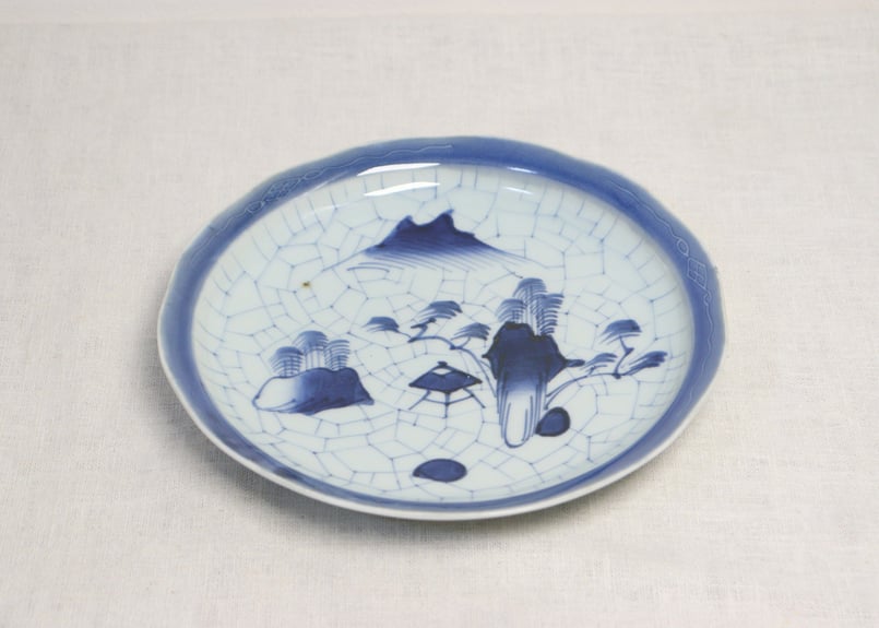 江戸幕末染付氷裂に山水図7寸皿 | 吉祥寺PukuPuku
