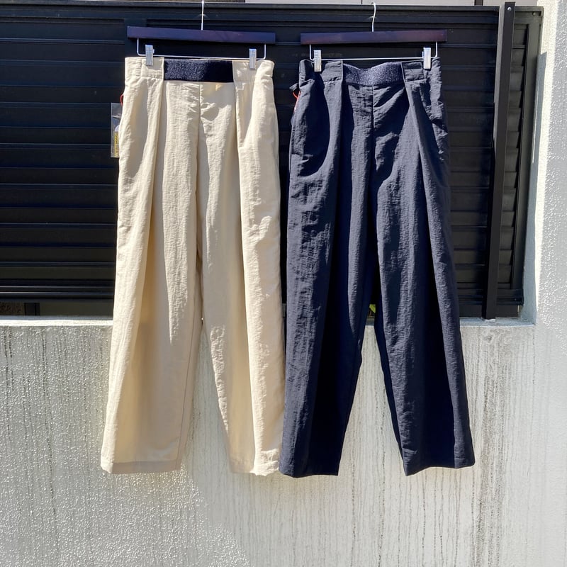 RELAXFIT by supermarket ''ﾉｰｽﾊﾟﾄﾞﾚｱｲﾗﾝﾄﾞﾊﾟﾝﾂ''