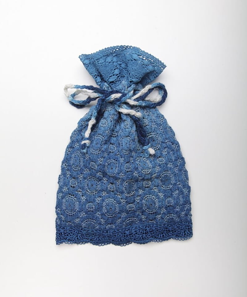 藍染め・レースきんちゃく ／コマクサプティ | 人気クラフト作家作品