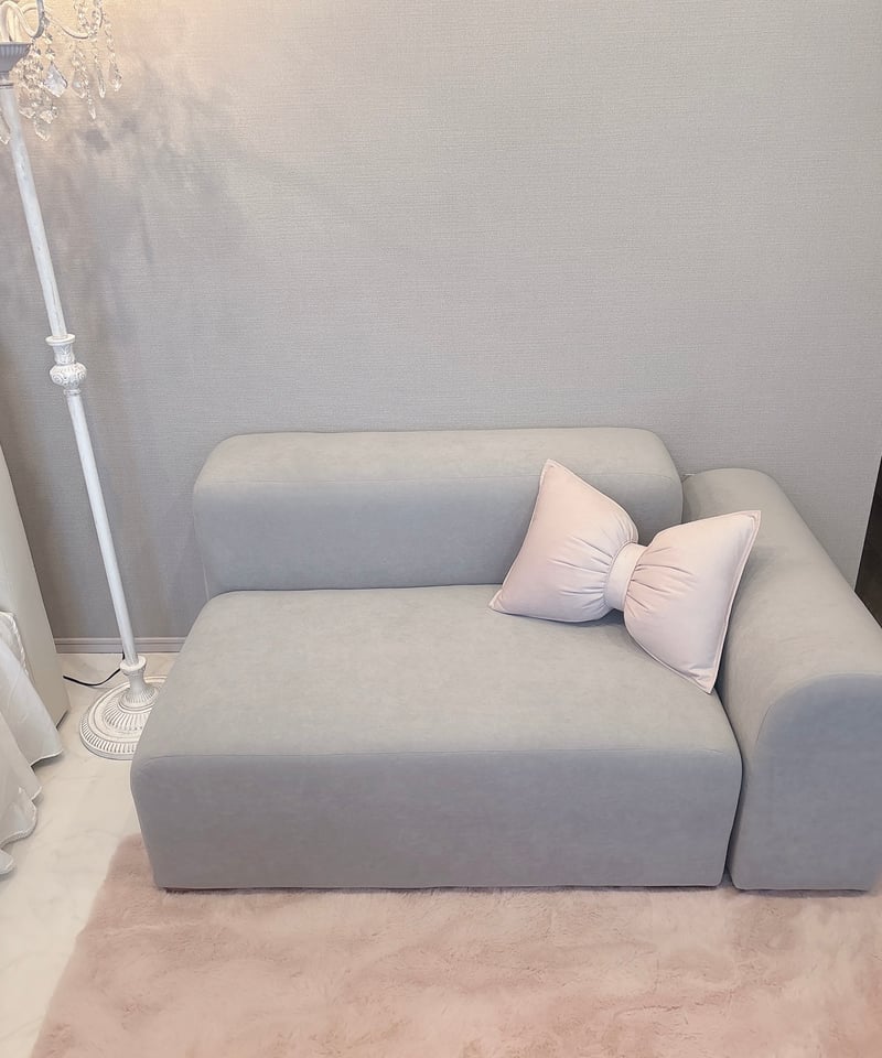 ベルベットラウンドソファ/オットマン（グレー） | LARME de LAPIN