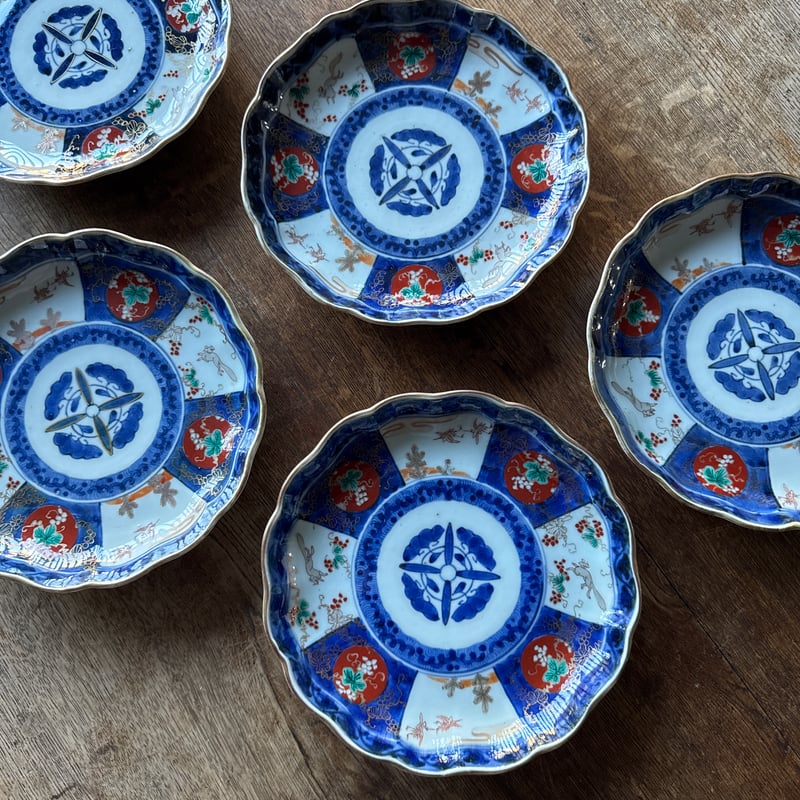 古伊万里 染錦葡萄栗鼠文 輪花七寸皿 1枚 | Kaikaroman ONLINE STORE