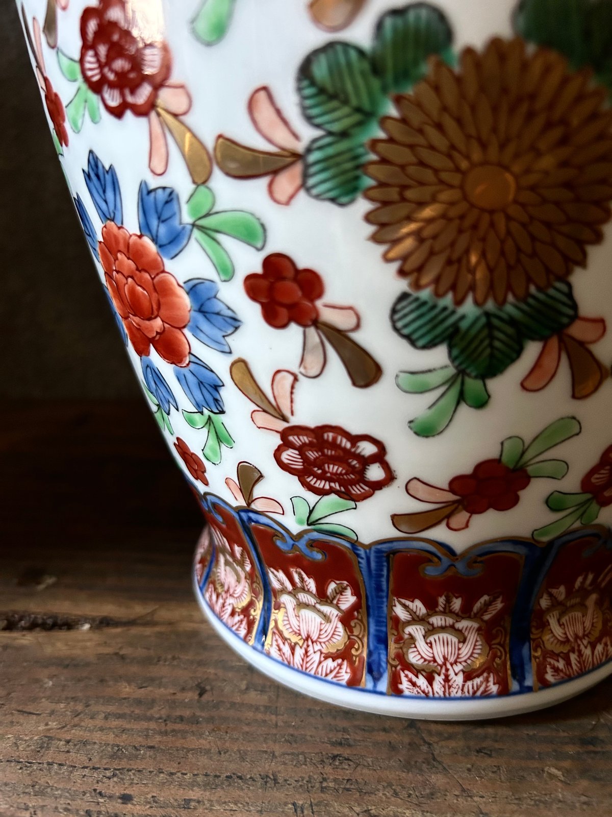 ゴールド伊万里/壺/花瓶/花模様/金彩/大きい | 骨董・アンティークの