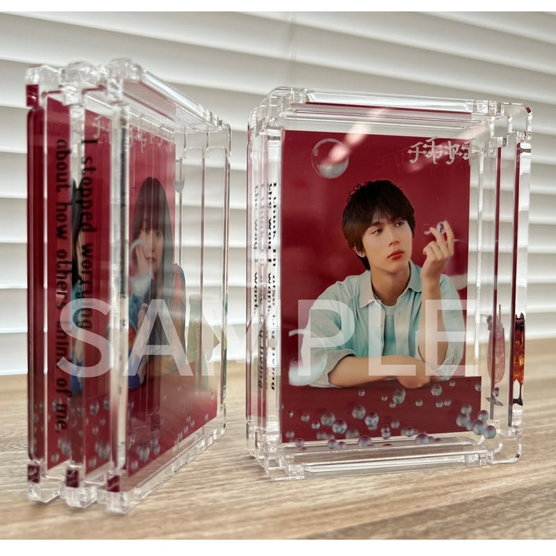 伊藤万理華・中川大志アクリルスタンド（多層アクリル商品） チャチャ