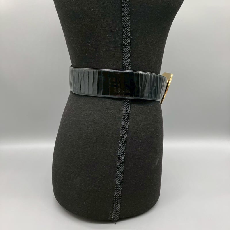 CHANEL (シャネル) ヴィンテージ ココマーク パテントレザー エナメル