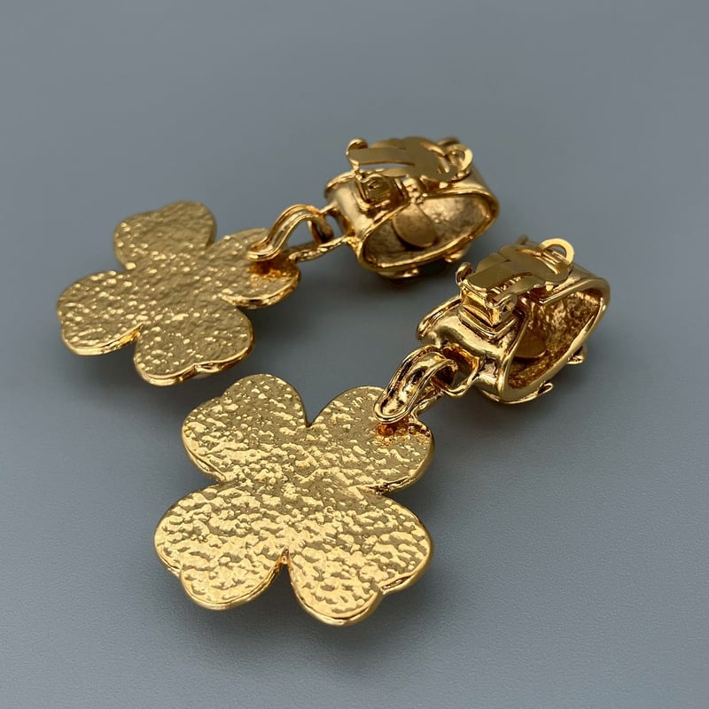 激レア CHANEL ピアス グリポア ココマーク カラーストーン 片耳