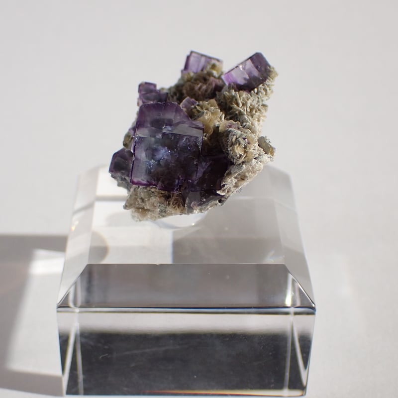 中国ヤオガンシャン産 フローライト 原石 | 今林商店