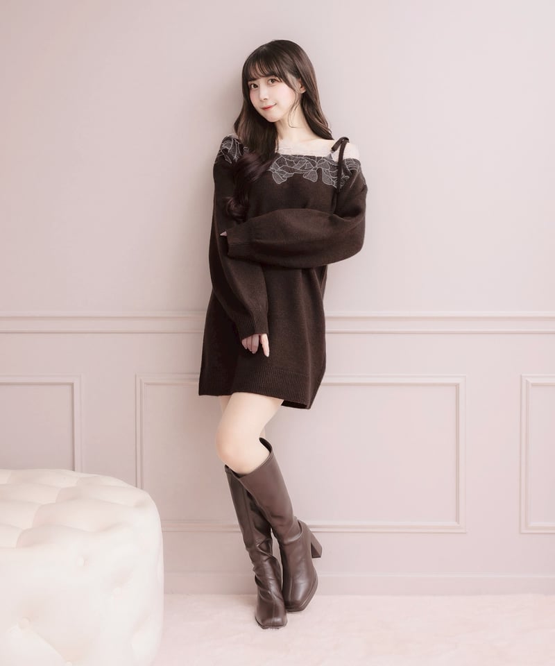 リボン刺繍ミニニットワンピース | DOLCELICHE（ドルチェリーチェ）