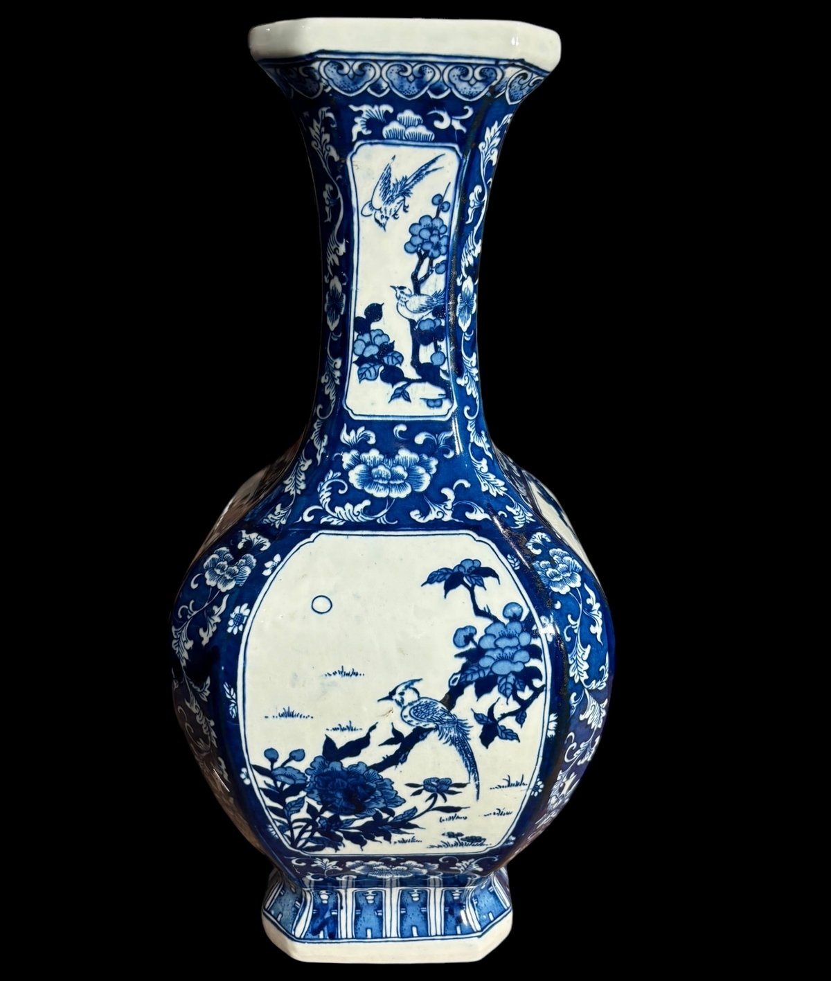 壺 青白磁 中国雑貨 染付 フラワーベース 花瓶 花入れ 花器 陶器