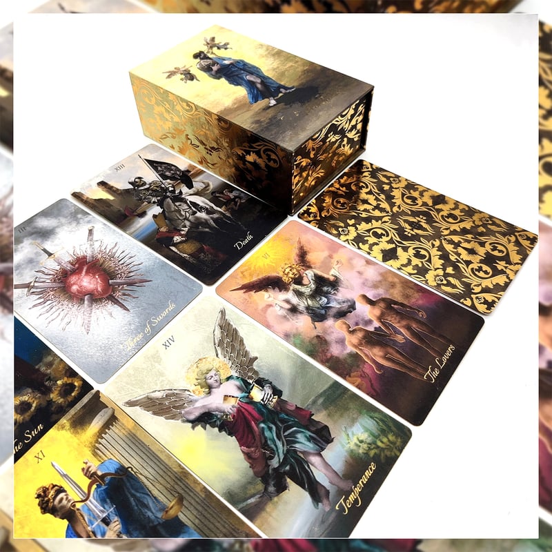 予約商品】Baroque Gold Foil Tarot Deck【タロットカード】 | m